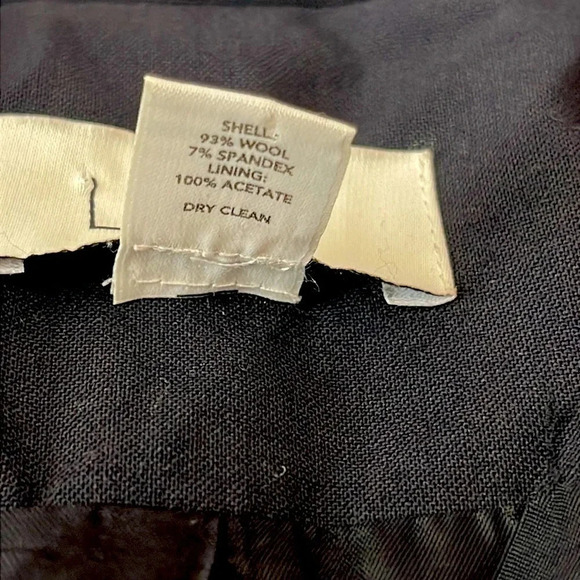 Ann Taylor Loft Petites Black Blazer with White Stitching Size 6P - Picture 4 of 4